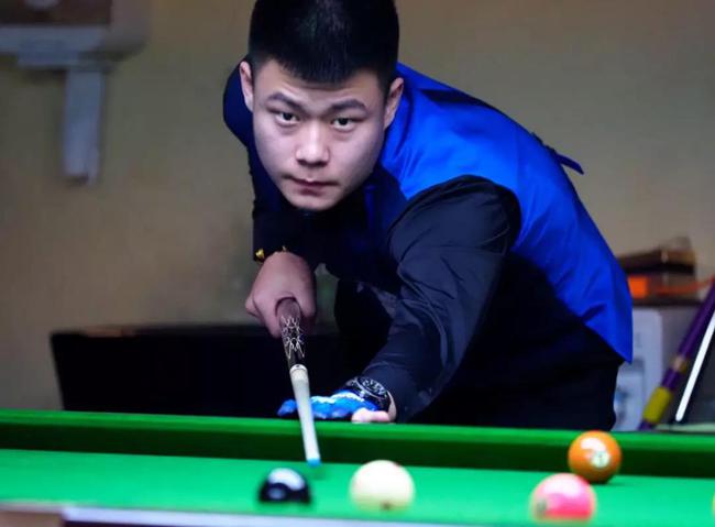 中老年人是 中老年人是