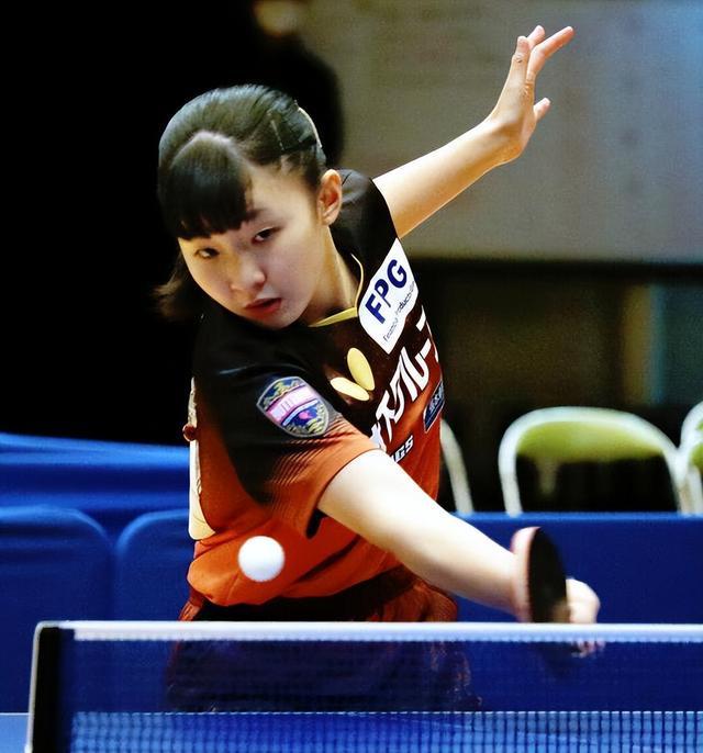 再加上她选 再加上她选