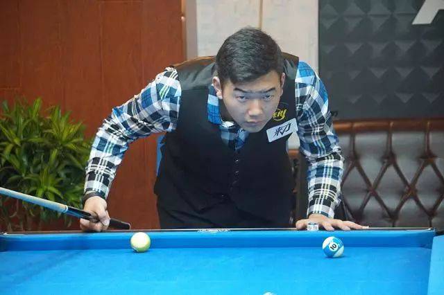 他吸走中卫 他吸走中卫