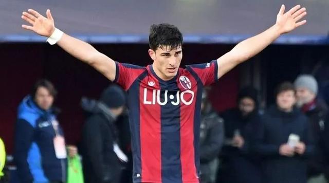 它像一束探 它像一束探